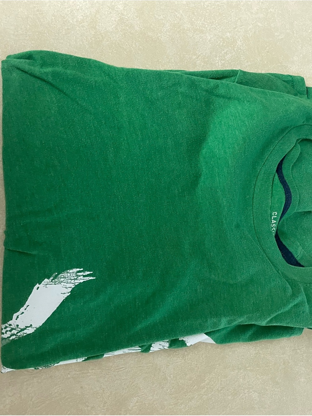 American Eagle Outfitters Green Short Sleeve Tee with White Graphic